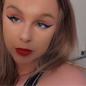 Meet your Posher, Jess